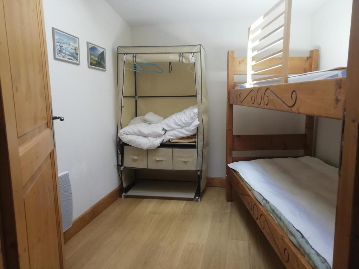 94 M2 Spacieux Insonorise En Plein Centre - Deux Parkings Couverts Gratuits Et Wifi Gratuit ! סן-ג'רבה-לה-באן מראה חיצוני תמונה