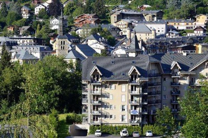 94 M2 Spacieux Insonorise En Plein Centre - Deux Parkings Couverts Gratuits Et Wifi Gratuit ! סן-ג'רבה-לה-באן מראה חיצוני תמונה